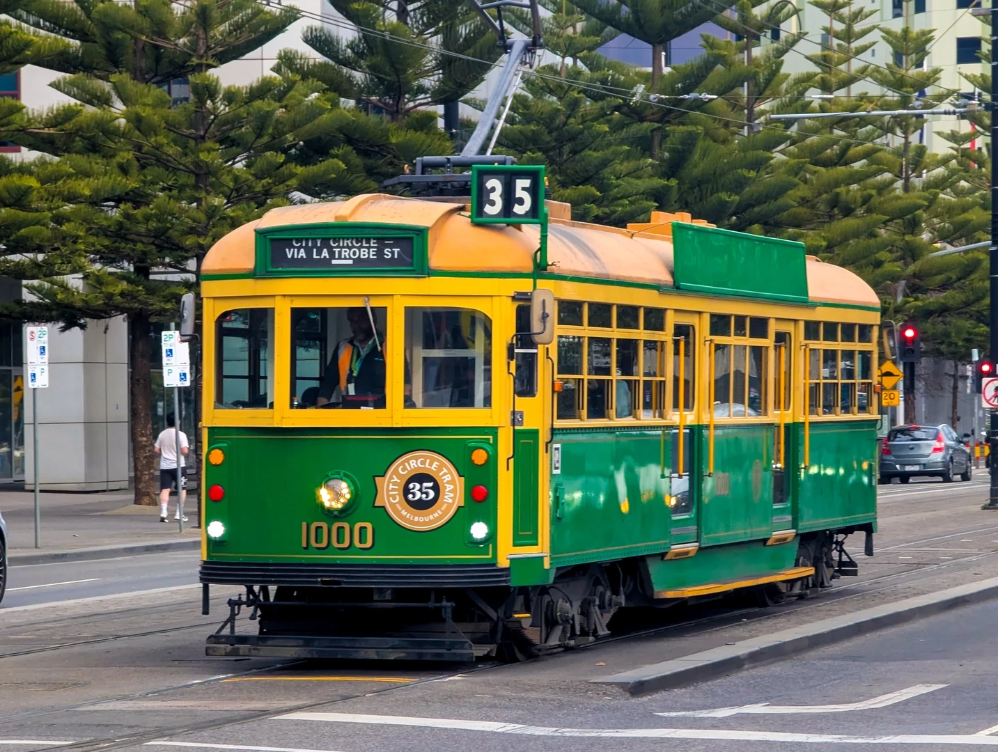 W Class 1000