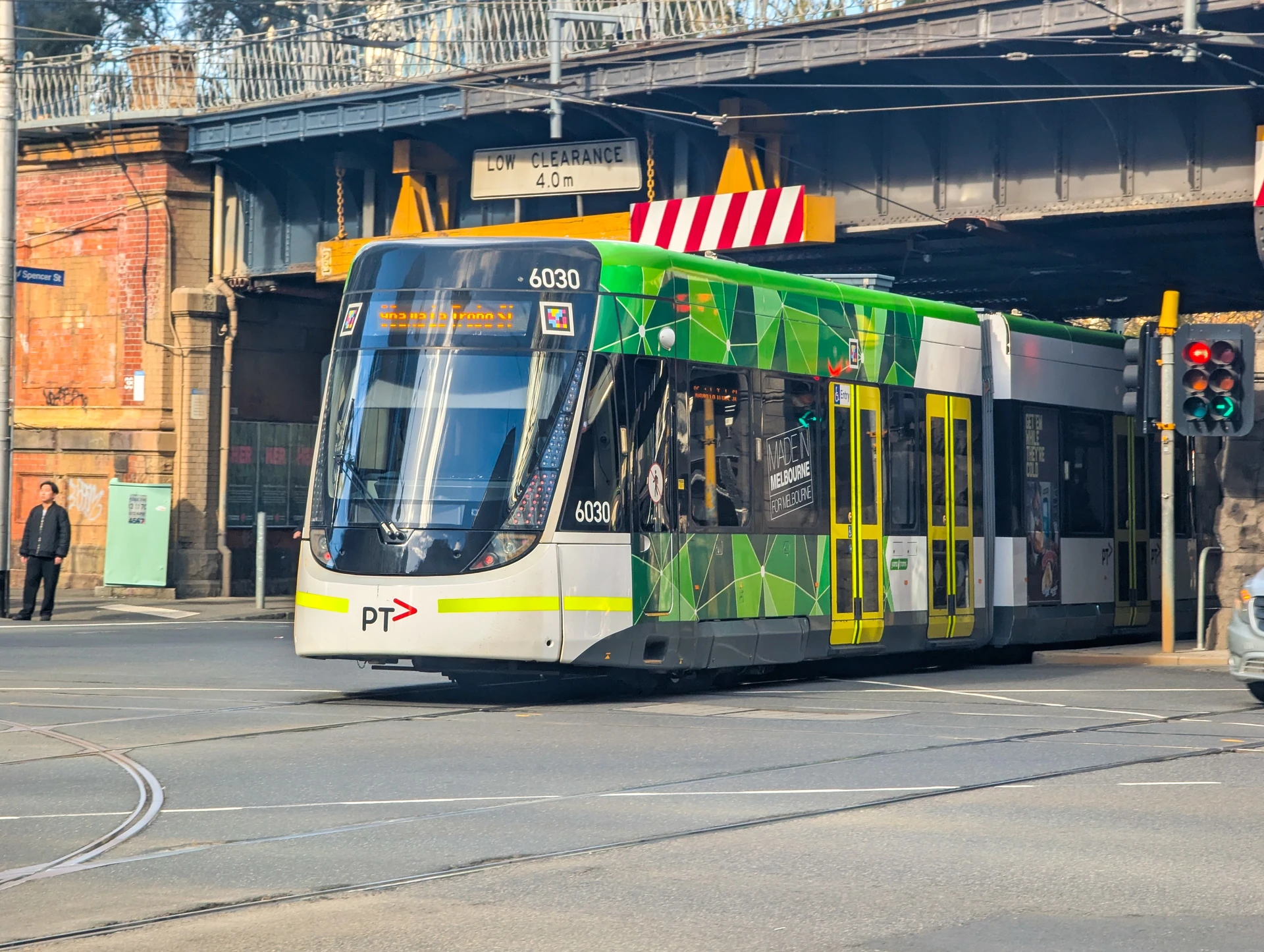 E Class 6030
