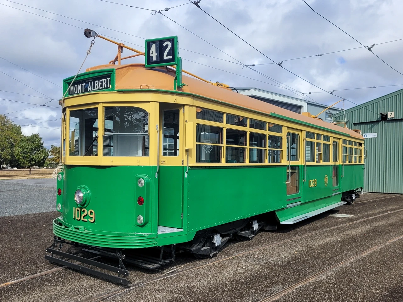 W Class 1029