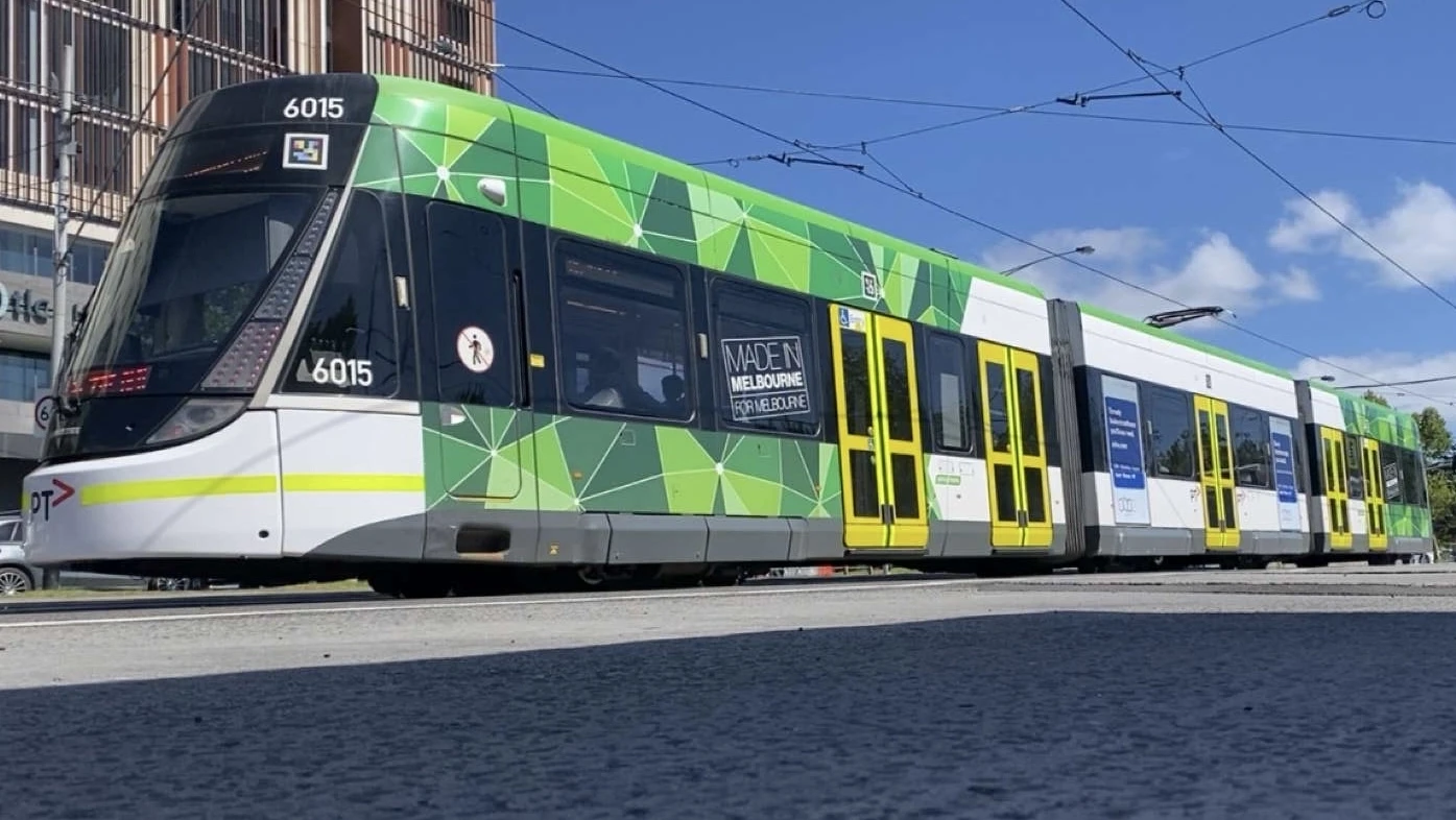 E Class 6015