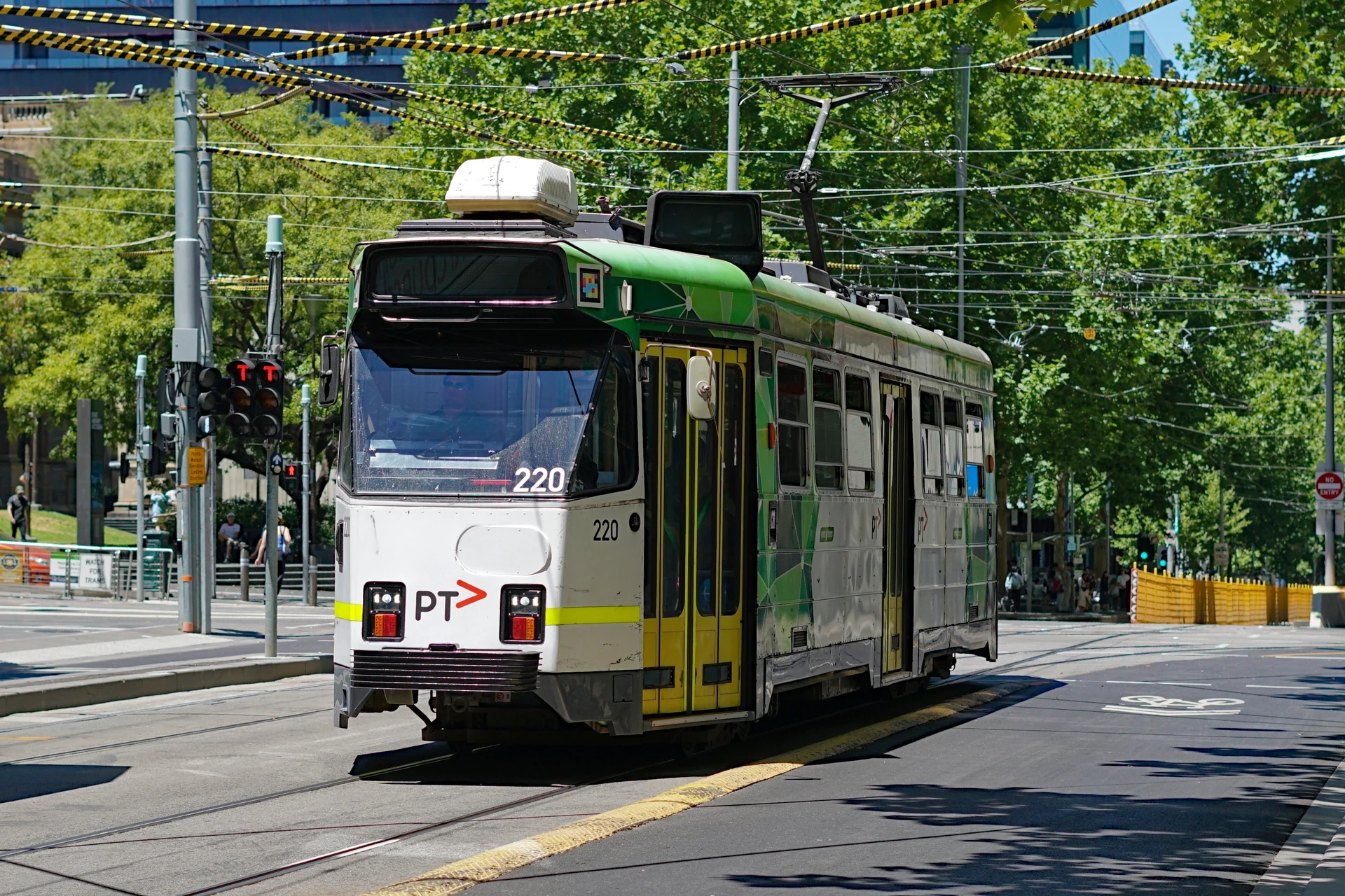 Z Class 220