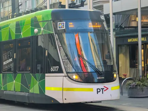 E Class 6017