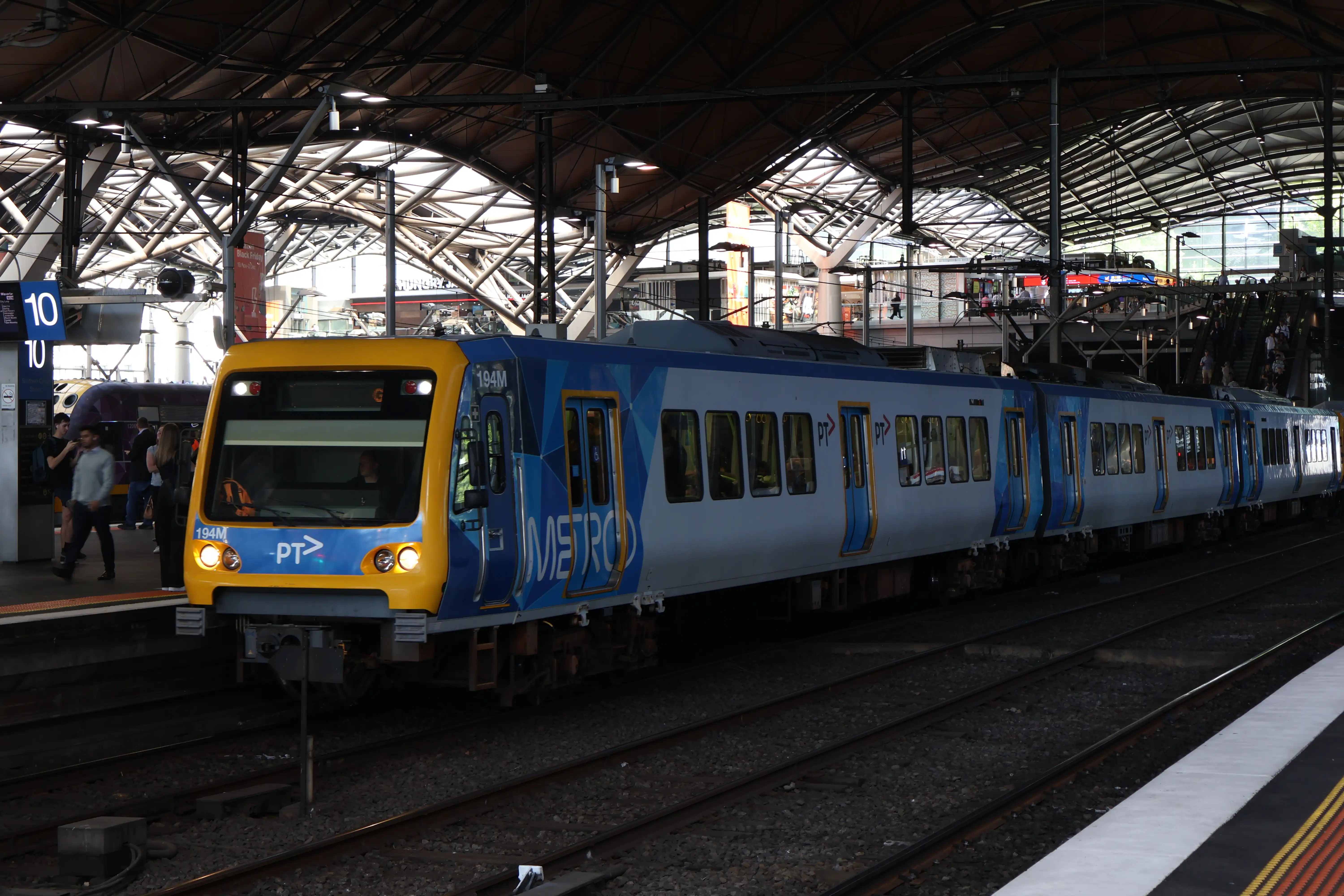X'Trapolis 100 194M