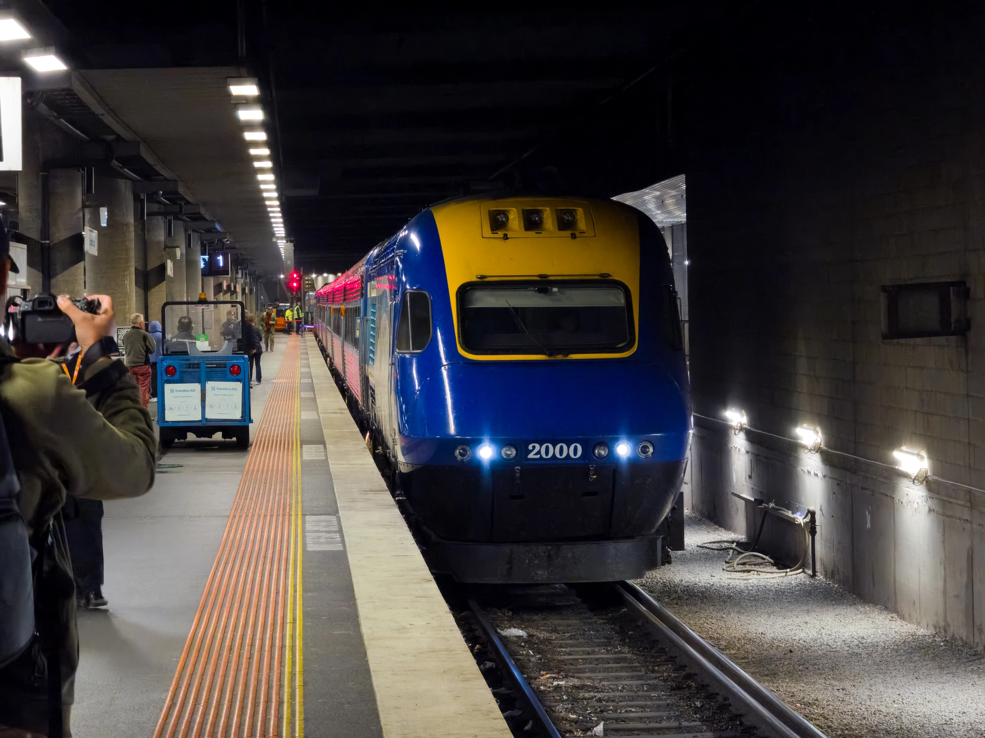XPT 2000