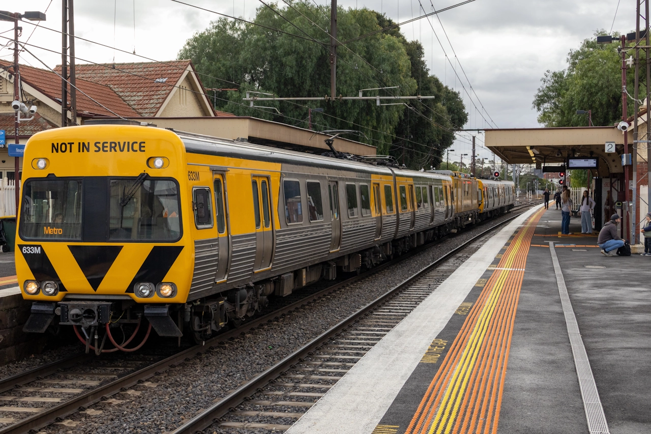 Alstom Comeng 633M