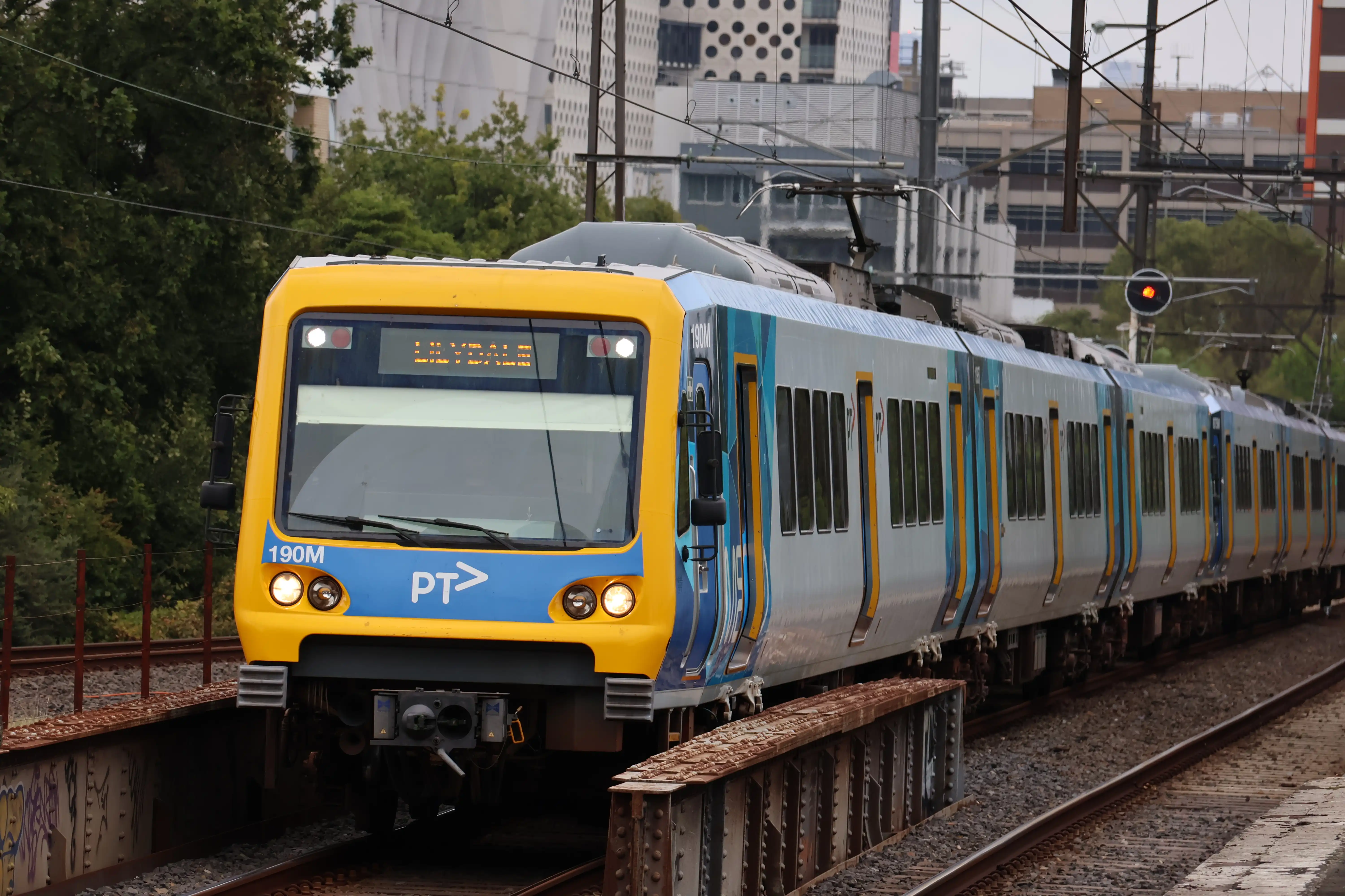 Xtrapolis 100 190M